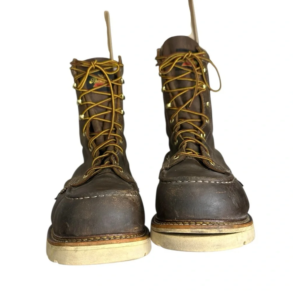 Thorogood men brown boot size 13, pre-owned